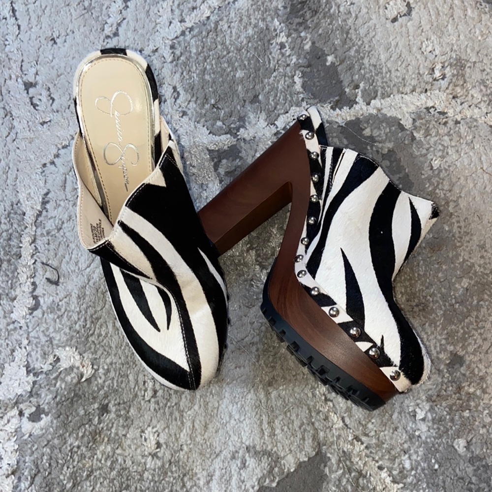 Jessica Simpson Clogs